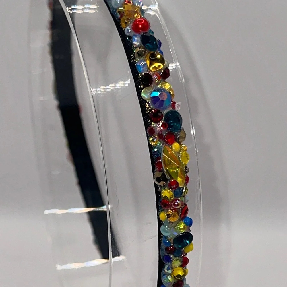 Handmade hundreds hand